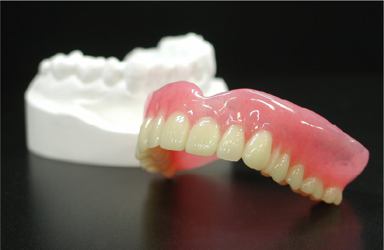 保険診療の入れ歯